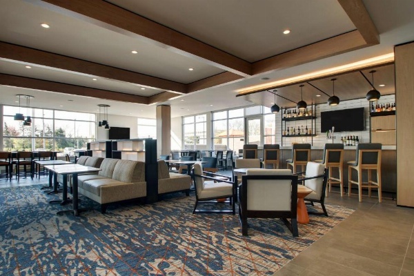 Hyatt House Oak Brook image 30