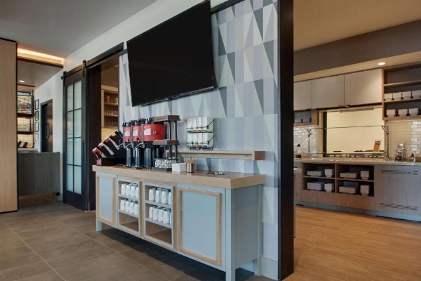 Hyatt House Oak Brook image 8